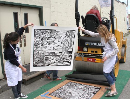 Steamroller printing in Tacome - photo by Victoria Bjorklund